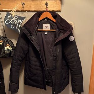 Obermeyer Womens Ski Jacket with fur collar